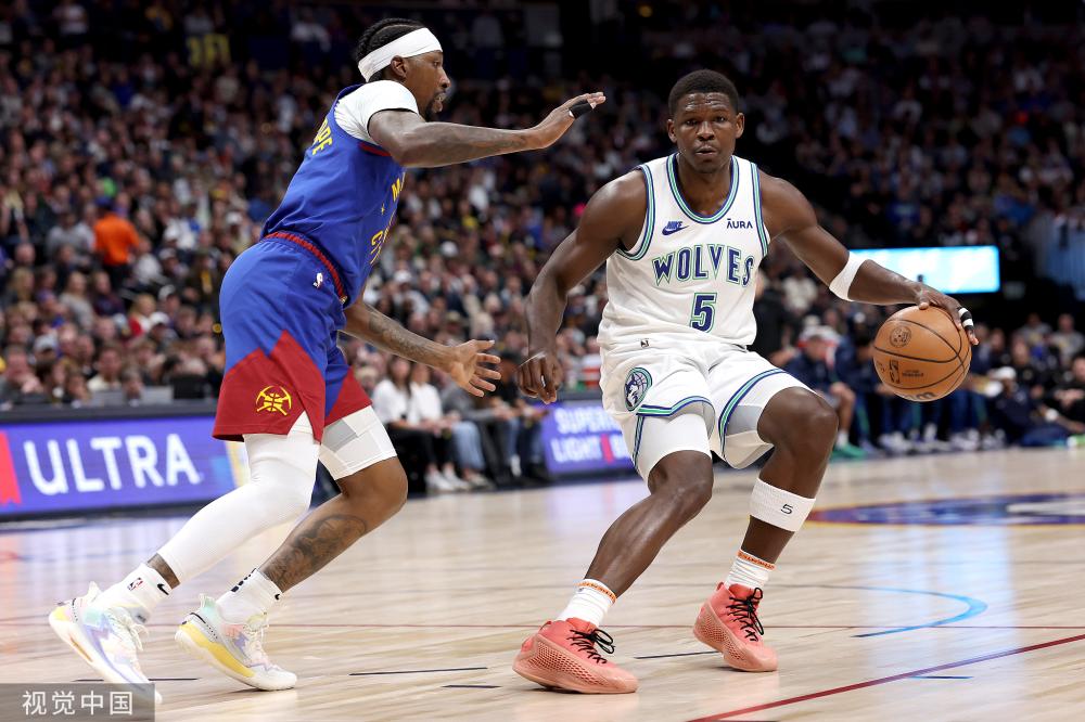 高的俱乐部 高的俱乐部