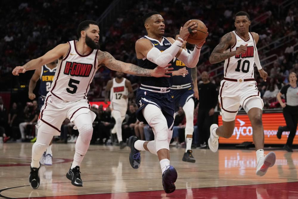 异表现与中 异表现与中