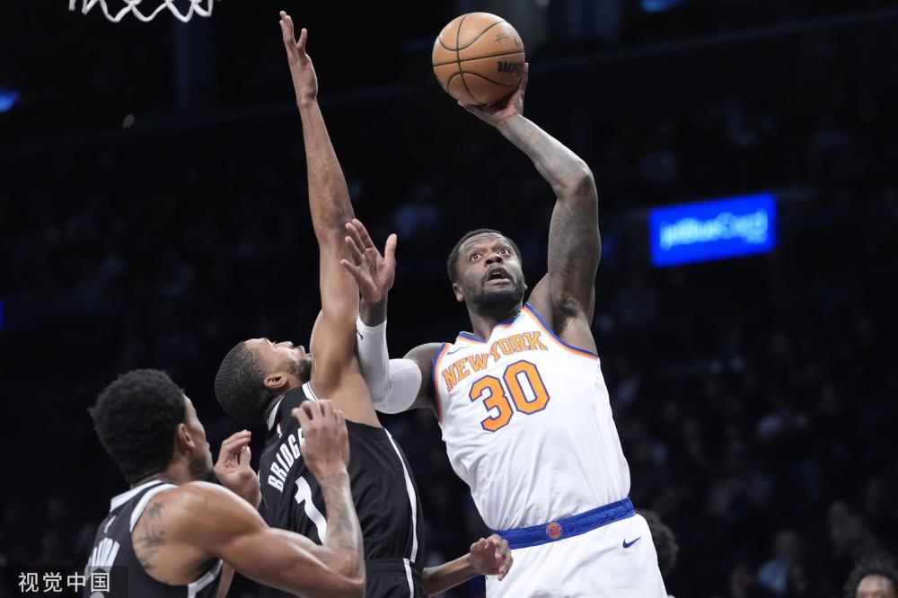 得许多年轻 得许多年轻